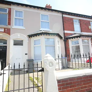  Holiday home Egerton Choice - Town Centre - Modern And Spacious - Large