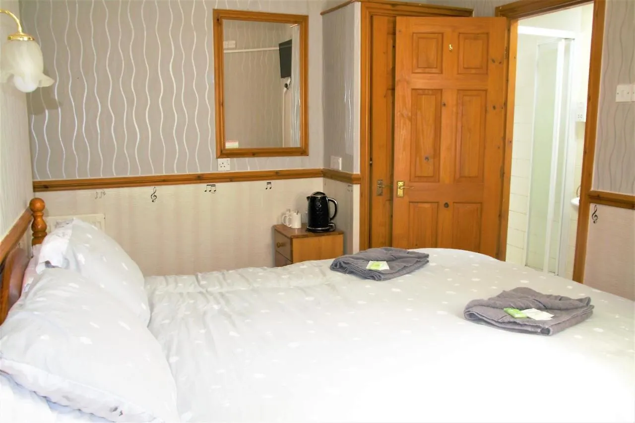 Pine Lodge Hotel Blackpool