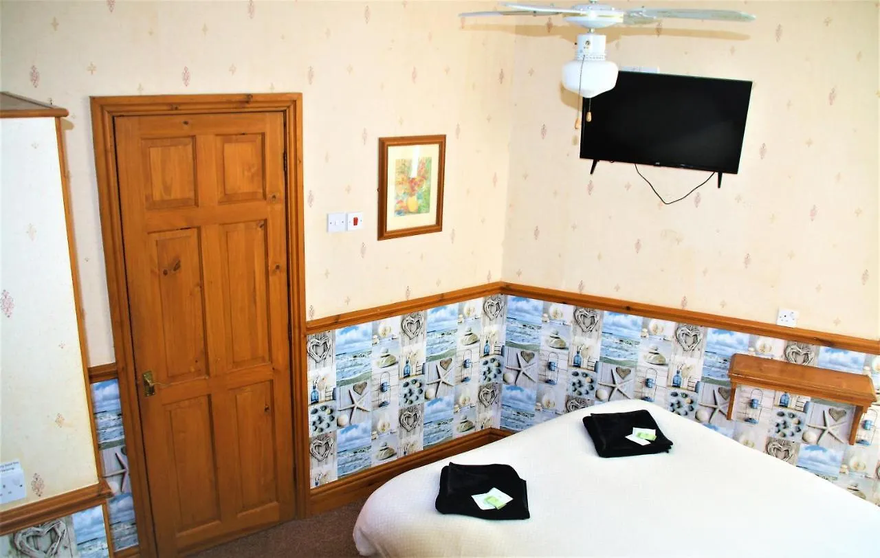 Pine Lodge Hotel Blackpool